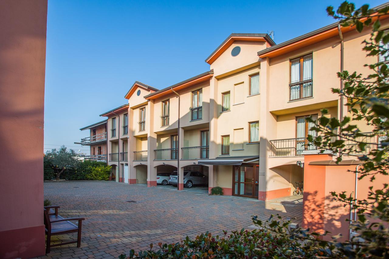 Hotel Fortyfive Chivasso Kültér fotó